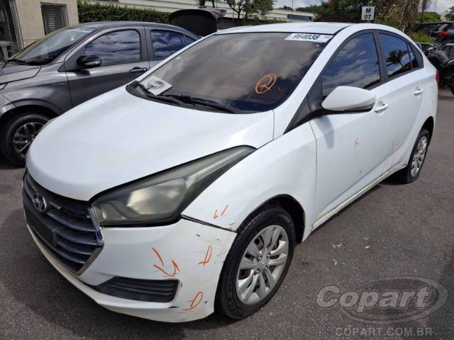 2016 HYUNDAI HB20S 