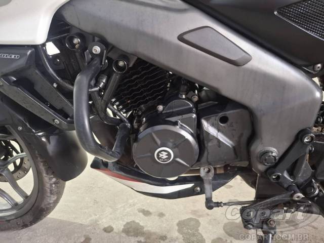 2025 BAJAJ DOMINAR 
