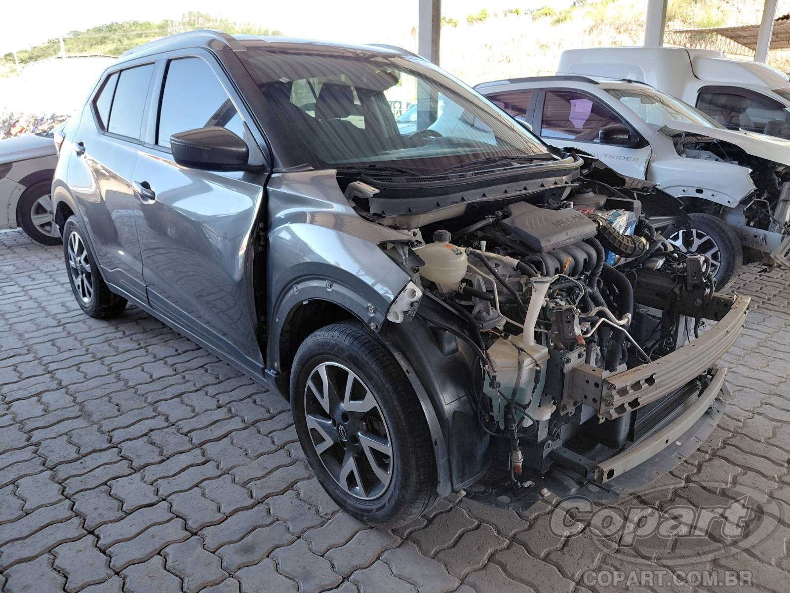 2024 NISSAN KICKS — foto 1 de 12