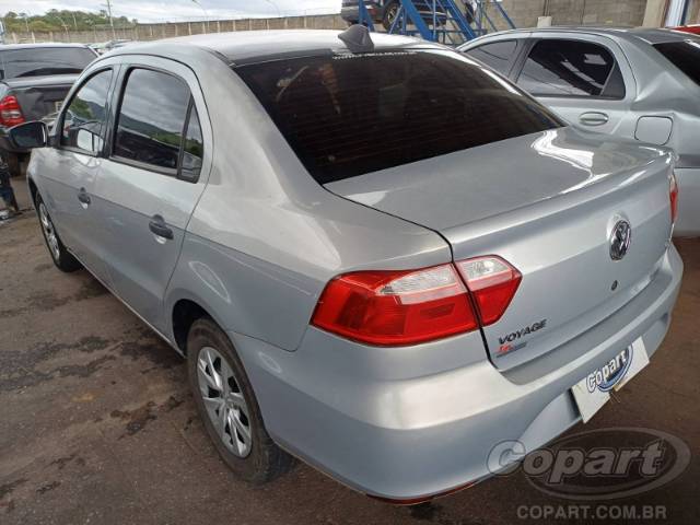 2016 VOLKSWAGEN VOYAGE 