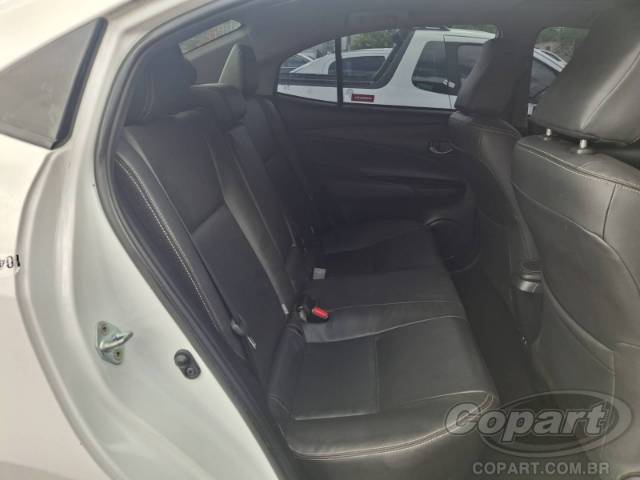 2024 TOYOTA YARIS SEDA 