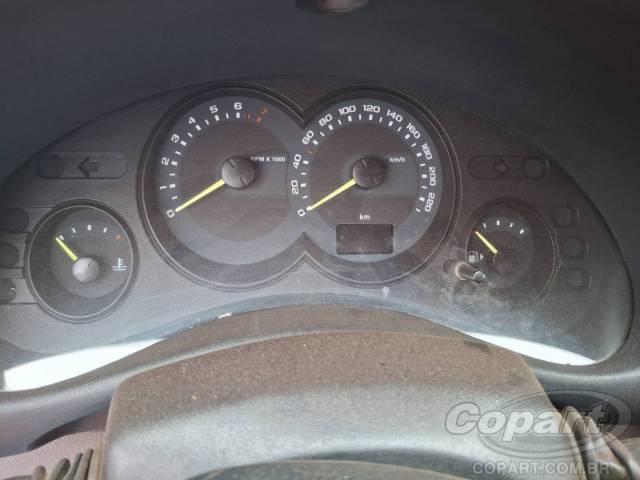 2012 CHEVROLET CLASSIC 