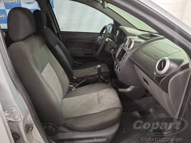 2013 FORD FIESTA 