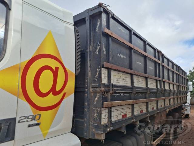 2023 CARROCERIA CARROCERIA DE MADEIRA 