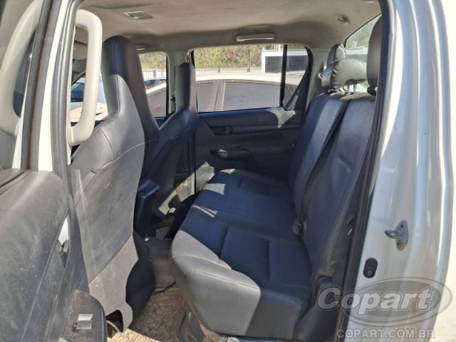 2021 TOYOTA HILUX CD 