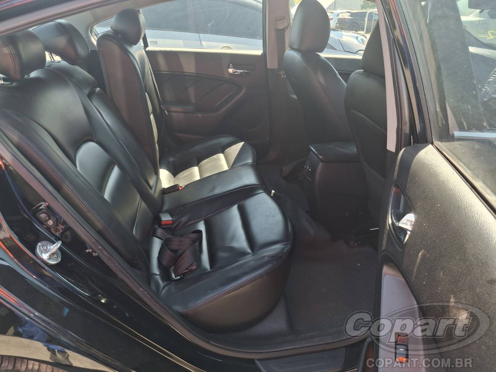 2017 KIA CERATO — foto 6 de 10