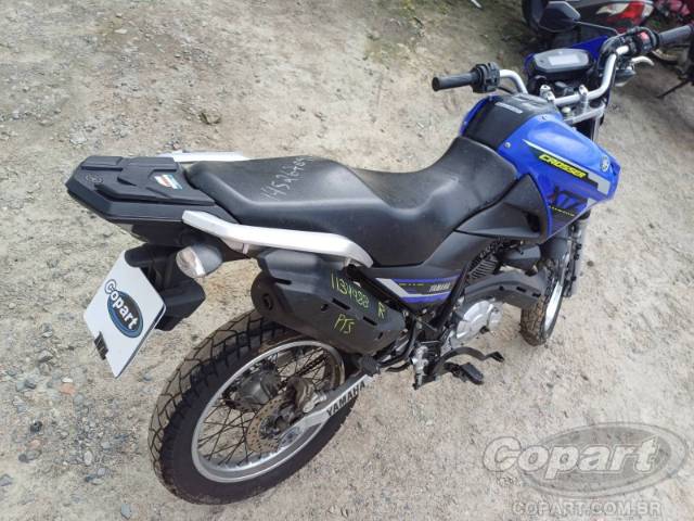 2025 YAMAHA CROSSER 