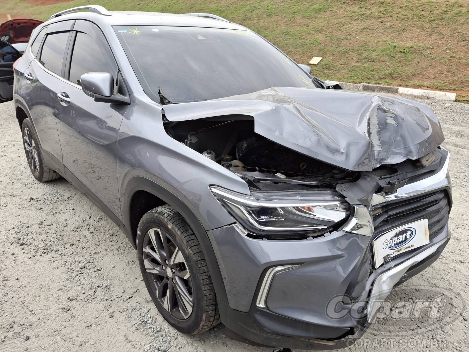 Veículo GM - Chevrolet Tracker CHEVROLET TRACKER PREMIER AT 1.2 12V ECOTEC TURBO 2020 2021 em leilão