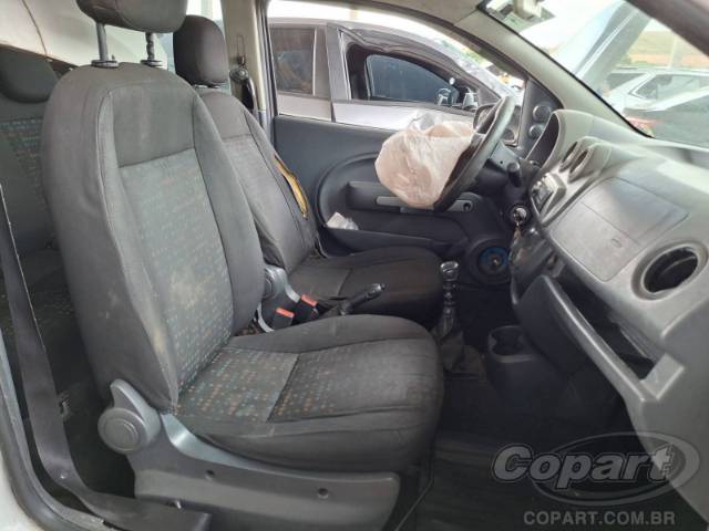 2014 FIAT UNO 