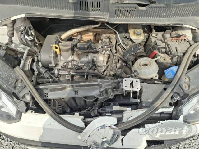 2017 VOLKSWAGEN UP 