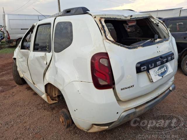 2017 RENAULT DUSTER 