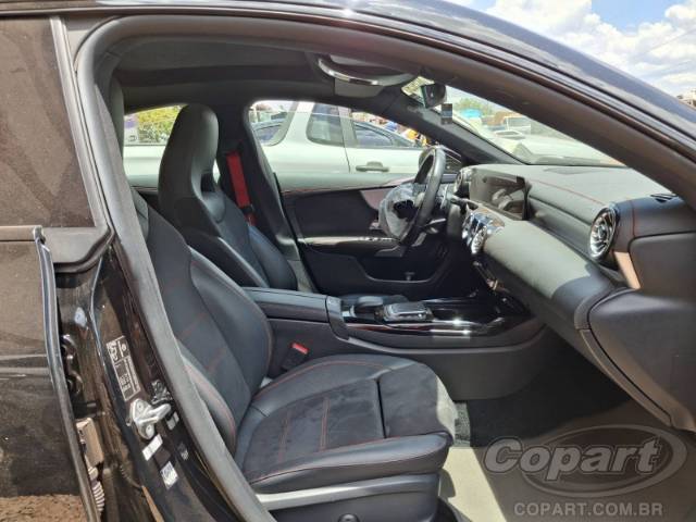 2022 MERCEDES BENZ CLASSE CLA 