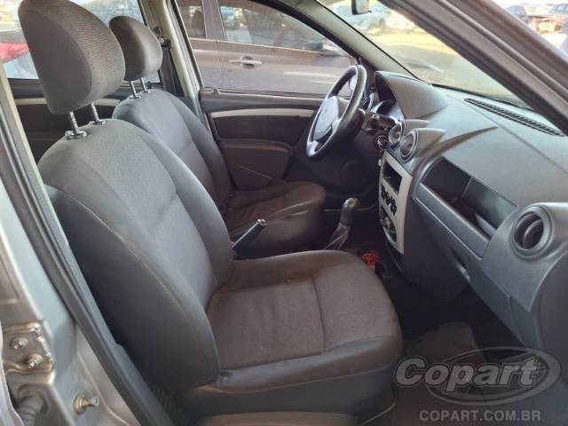 2010 RENAULT LOGAN 