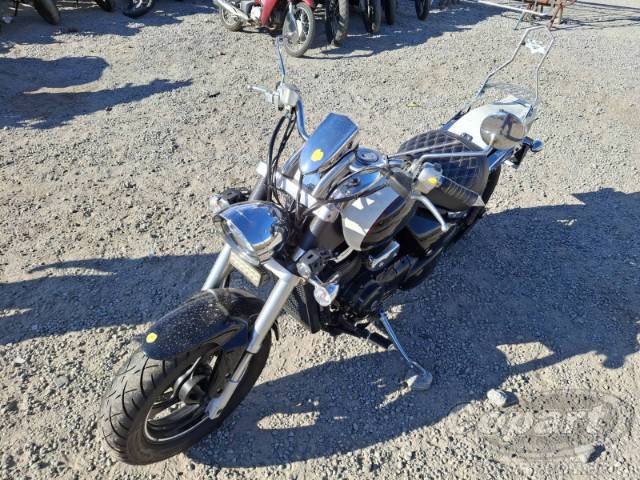 2011 SUZUKI BOULEVARD M800 
