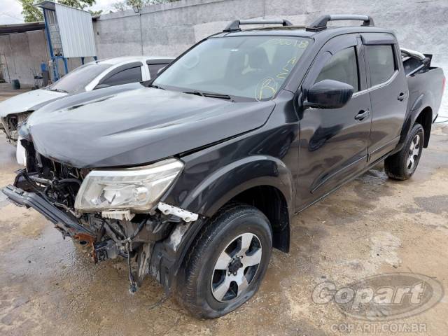 2021 NISSAN FRONTIER CD 