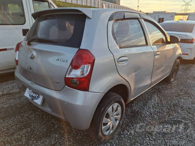 2017 TOYOTA ETIOS 