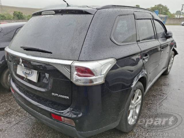 2014 MITSUBISHI OUTLANDER 