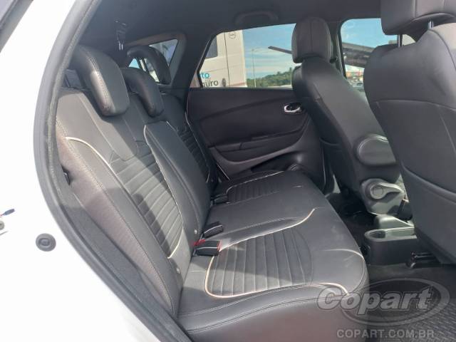 2021 RENAULT CAPTUR 