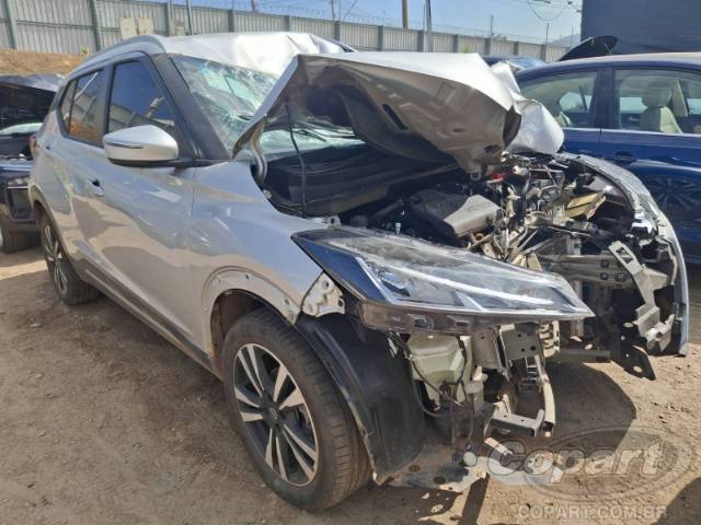 2024 NISSAN KICKS 