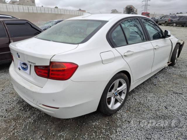 2015 BMW SERIE 3 