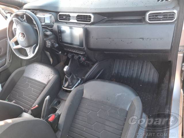 2024 RENAULT DUSTER 