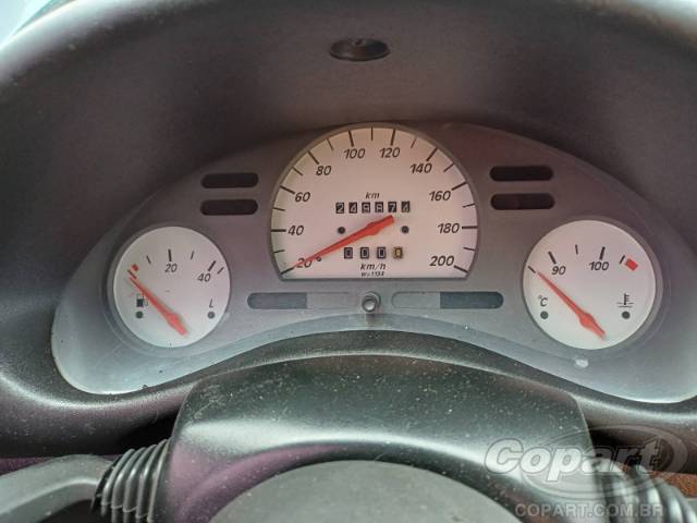 2000 CHEVROLET CORSA 