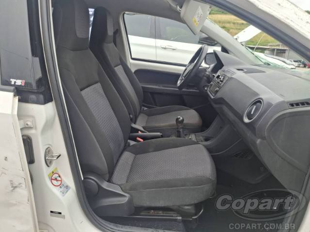 2018 VOLKSWAGEN UP 