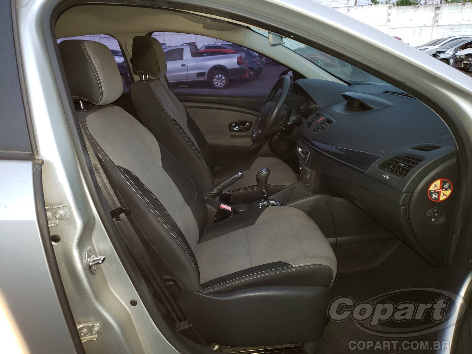 Foto 5: 2016 RENAULT FLUENCE