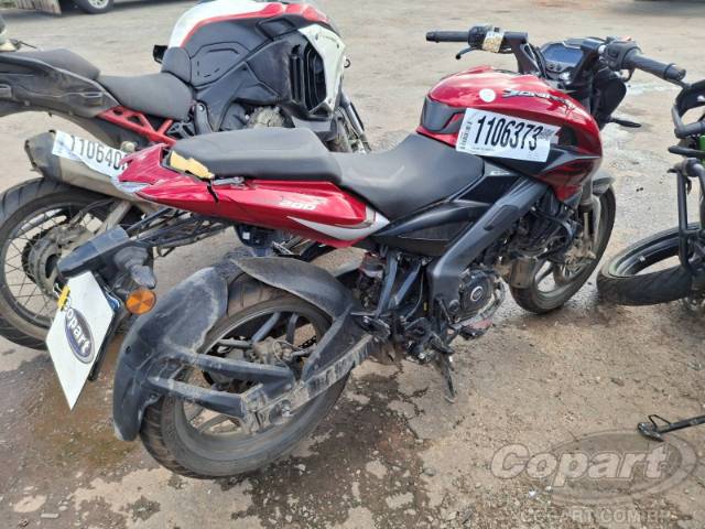2026 BAJAJ DOMINAR 