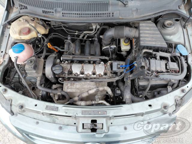2010 VOLKSWAGEN VOYAGE 