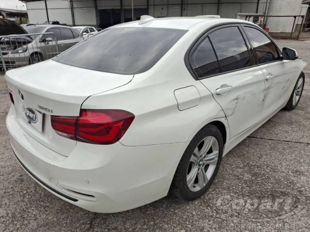 2018 BMW SERIE 3 