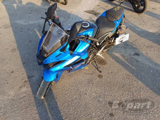 2026 SUZUKI GSX-8R 