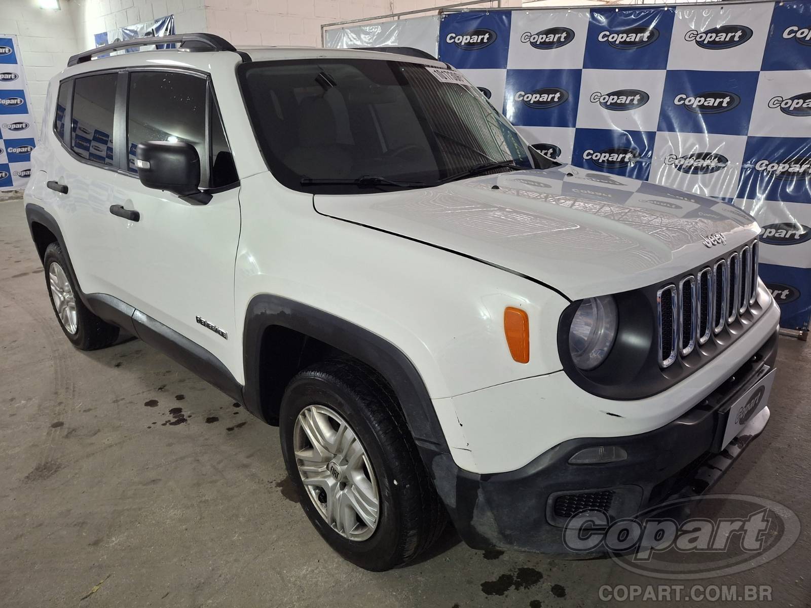 Veículo Fiat Renegade JEEP RENEGADE 1.8 16V E.TORQ 2016 2016 em leilão