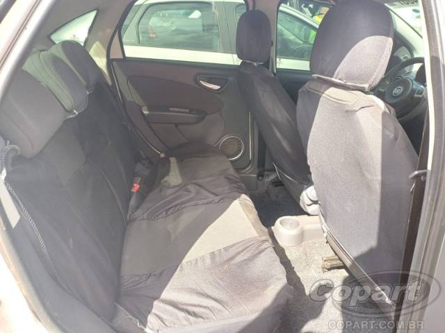 2016 FIAT GRAND SIENA 