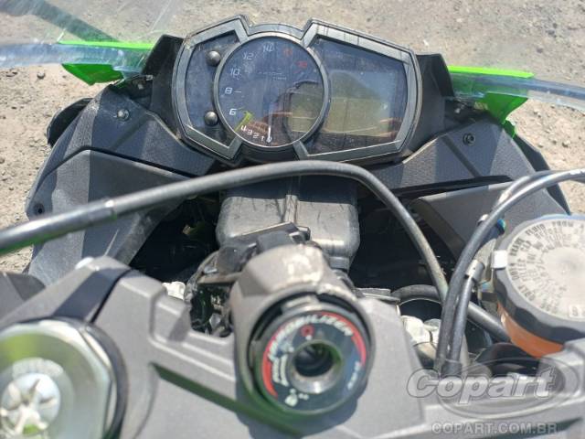 2023 KAWASAKI NINJA ZX-6R 