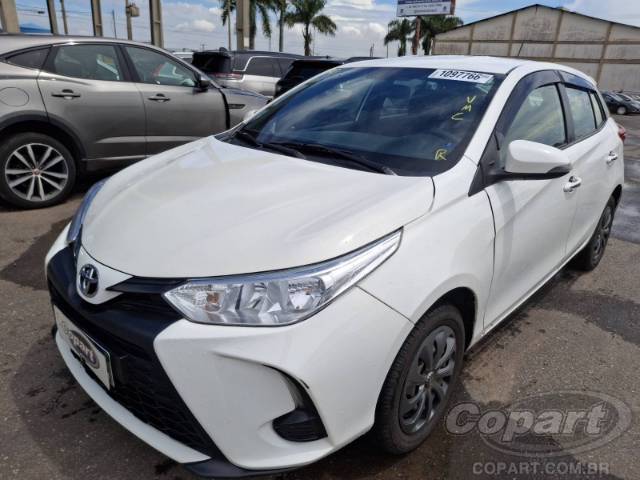 2023 TOYOTA YARIS 
