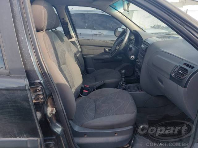 2015 FIAT SIENA 