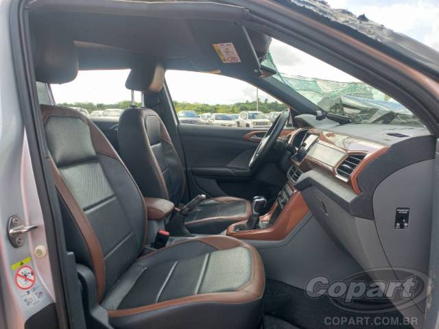 2020 VOLKSWAGEN T-CROSS 