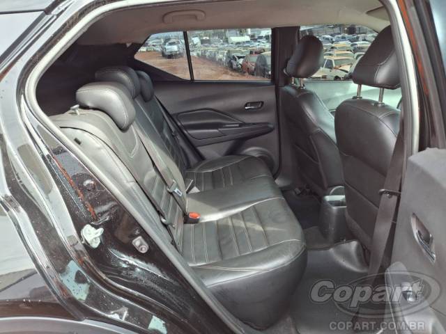 2019 NISSAN KICKS 