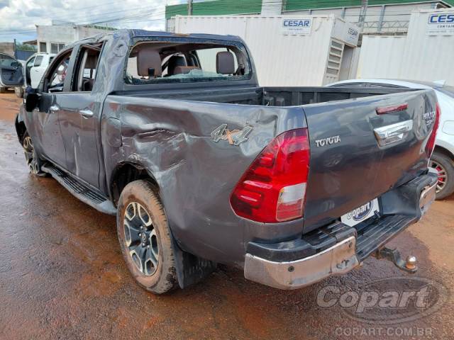 2022 TOYOTA HILUX CD 