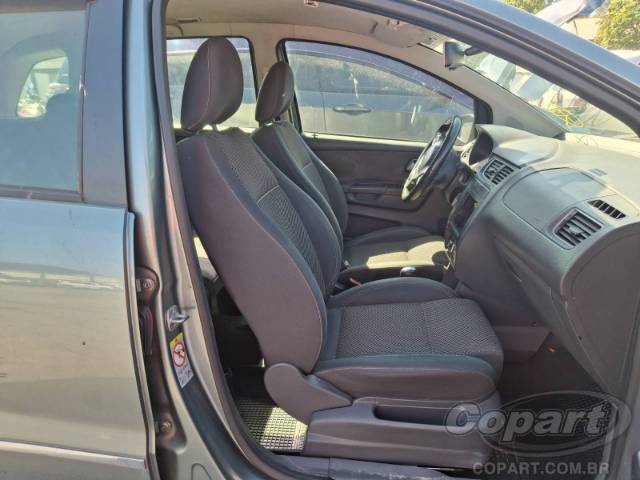 2011 VOLKSWAGEN SPACEFOX 