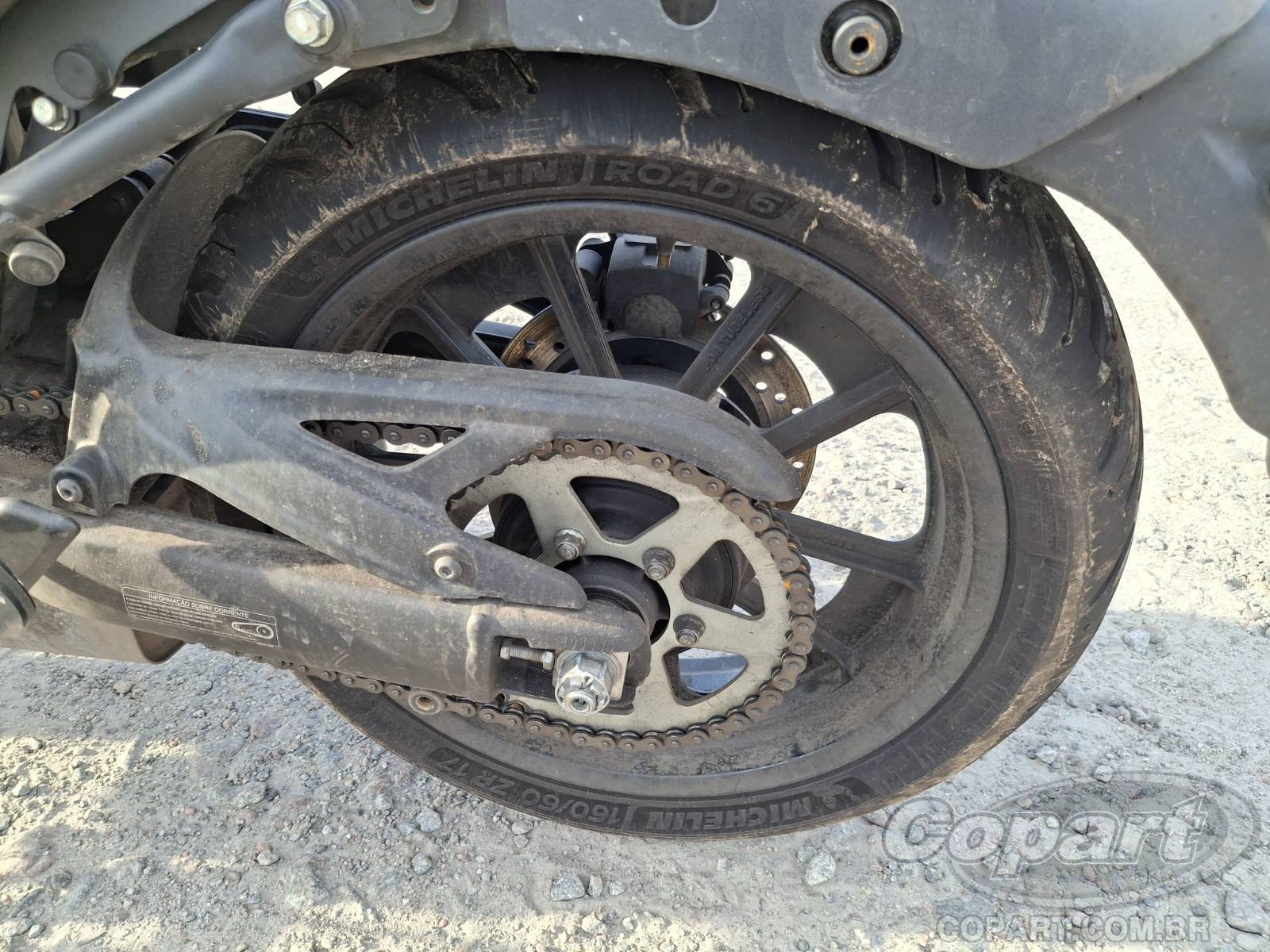 Foto 8 de 10: 2023 KAWASAKI VULCAN S