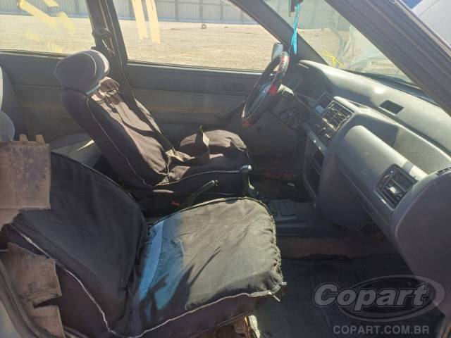 1994 FORD ESCORT 
