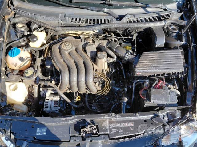 2011 VOLKSWAGEN GOLF 