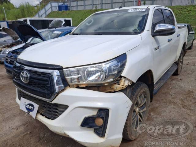 2019 TOYOTA HILUX CD 