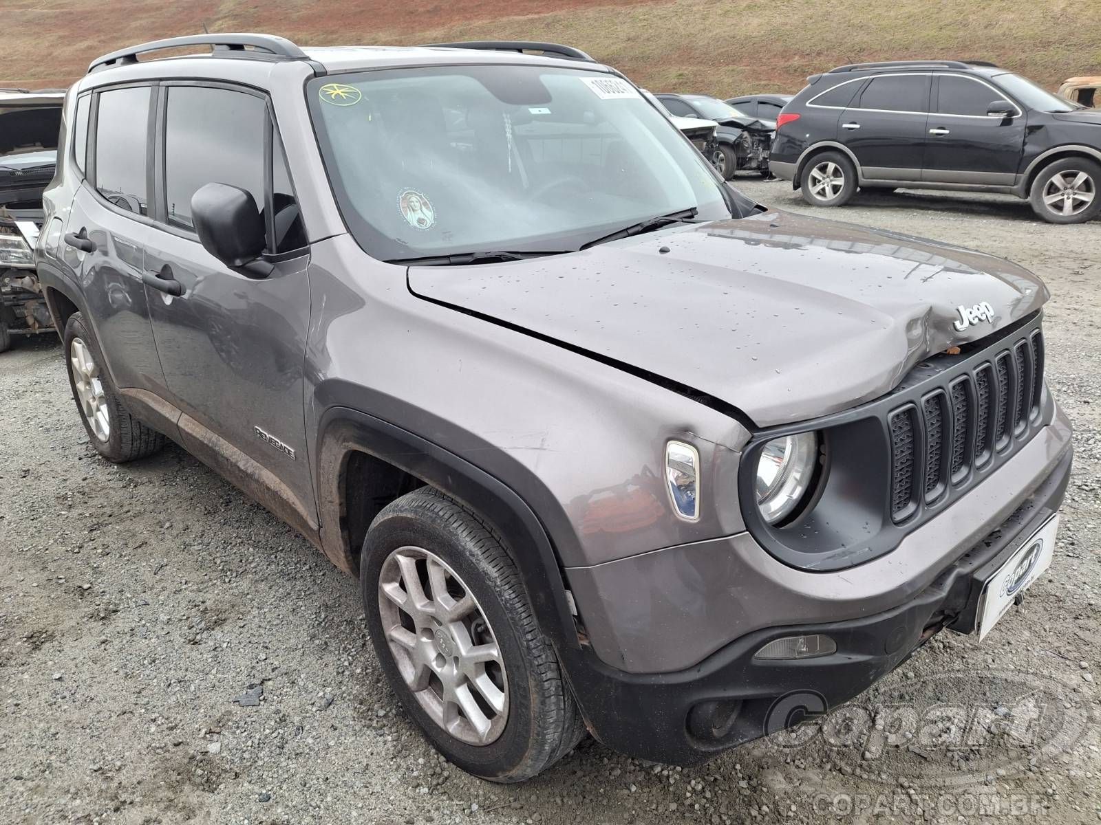 Veículo Fiat Renegade Jeep Renegade Sport 1.8 16V E.TorQ Evo 2021 Colisão Frontal 2021 em leilão