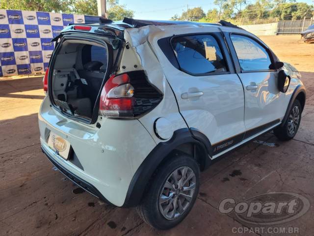 2023 FIAT MOBI 