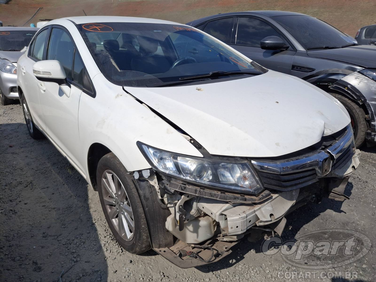 Veículo Honda Civic HONDA CIVIC LXR 2.0 16V i-VTEC 2013 FLEX 2014 em leilão