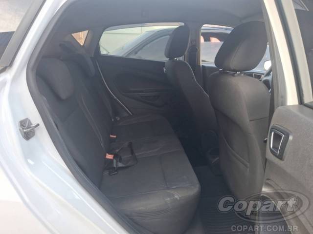 2015 FORD FIESTA 