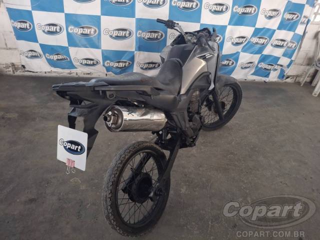 2024 HONDA XRE SAHARA 300 